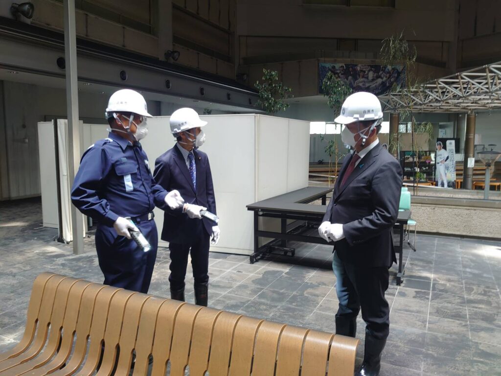 白岡市役所視察